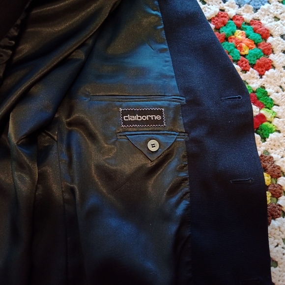 Claiborne Men's Suite Jacket - Picture 9 of 9